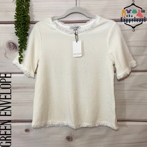 Green Envelope White Textured Raw-Edge Top S